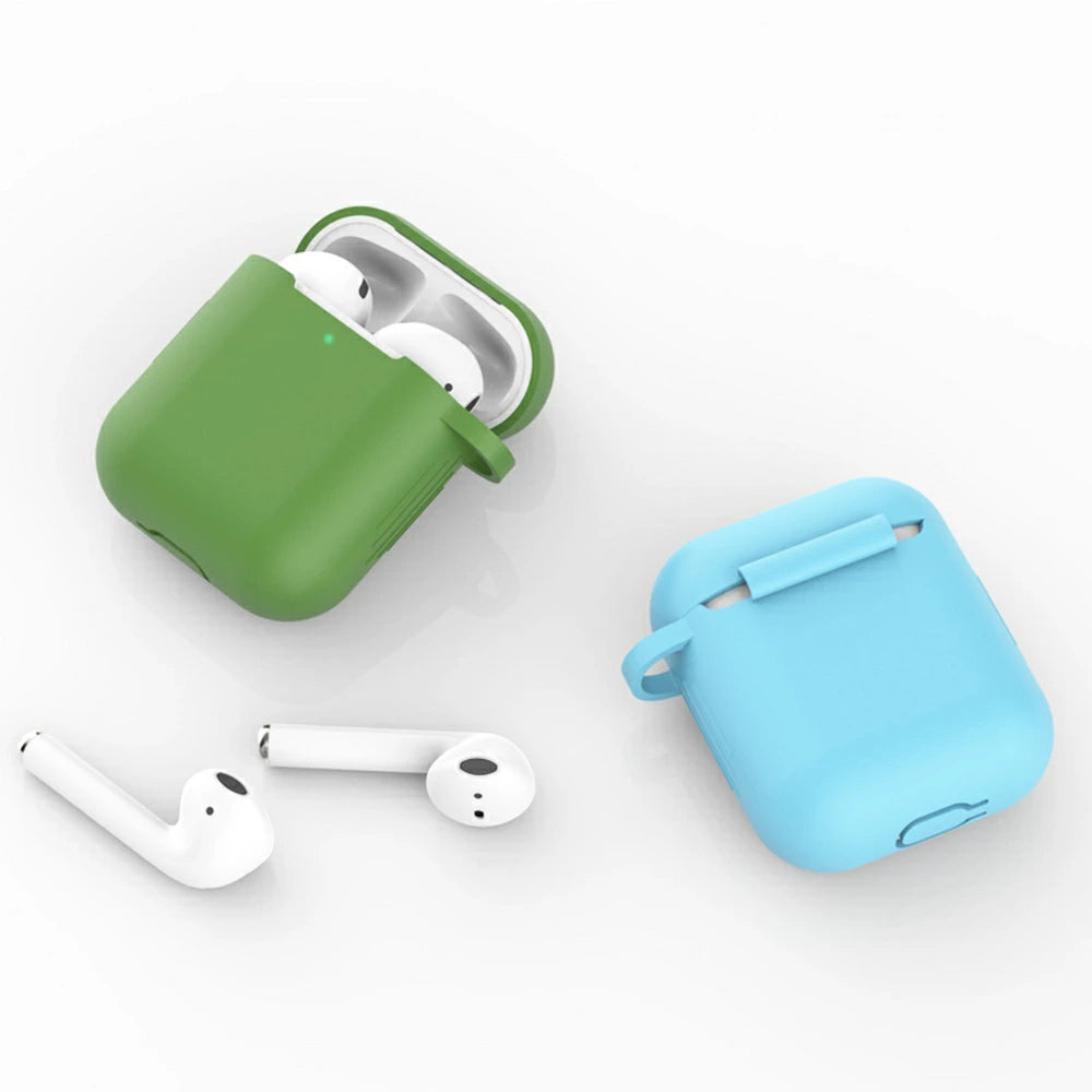【送料無料 Air Pods 1&2 シリコンケース 選べる18色】airpods airpods2 ケース AirPods3 apple シリコン カラビナ エアポッズ アップル おしゃれ エアポッズケース カバー 耐衝撃 保護 イヤホンケース シンプル 韓国 くすみカラー